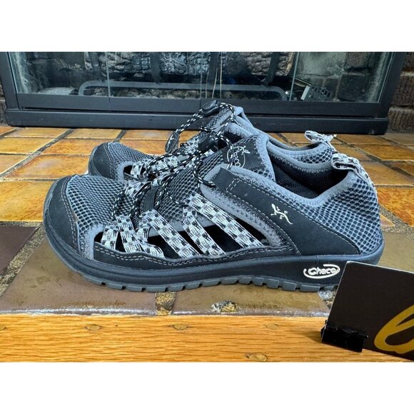Youth 4 Chaco Outcross 2 Black Grey Athletic Water Shoes - Picture 5 of 9
